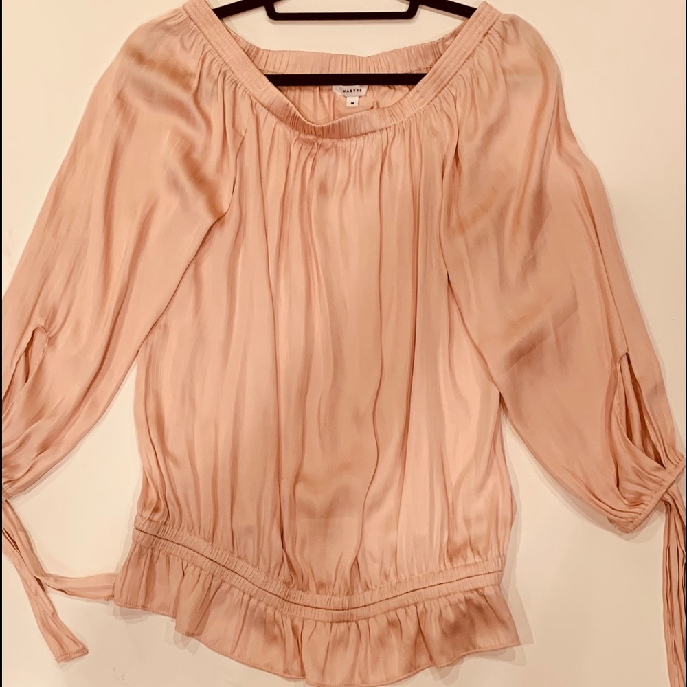 Peach blouse w/elastic at bottom